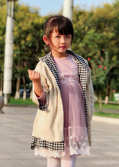 模特-
