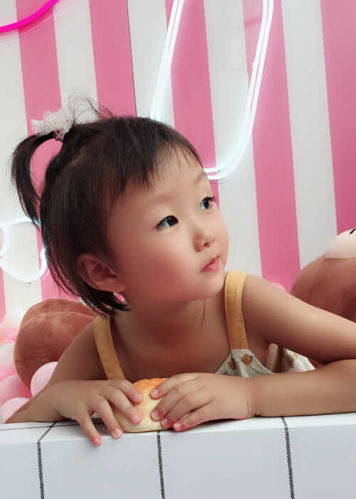 模特-