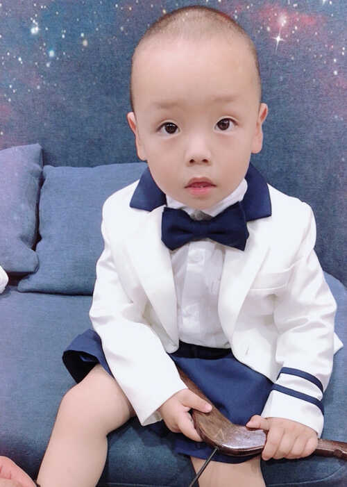 模特-