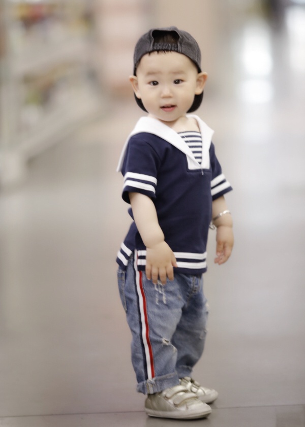 模特-