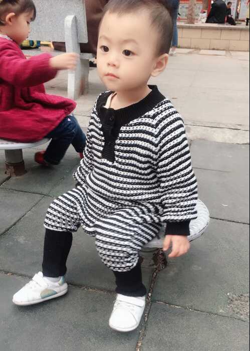 模特-