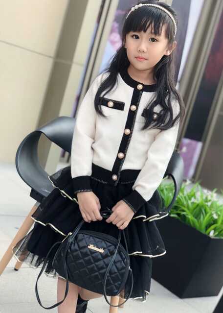 模特-
