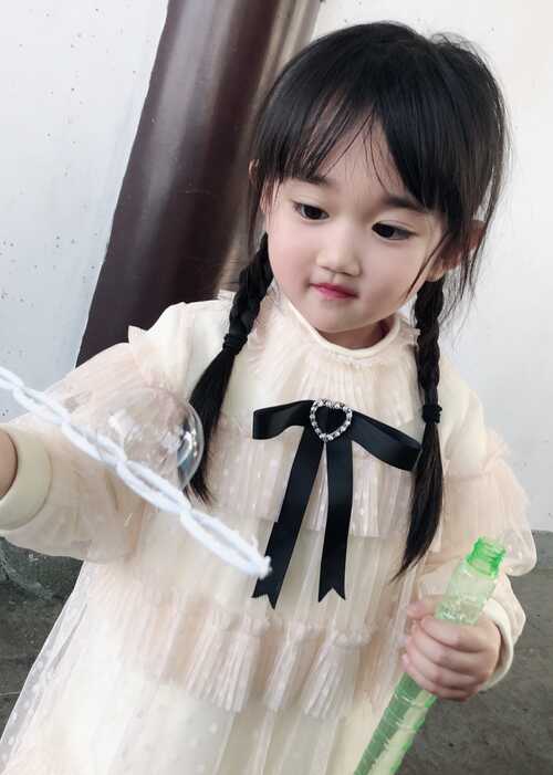 模特-