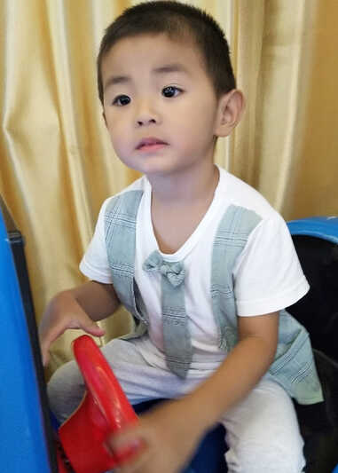模特-