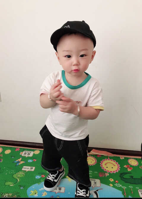 模特-