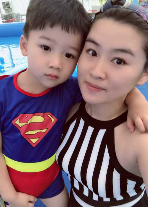 模特-