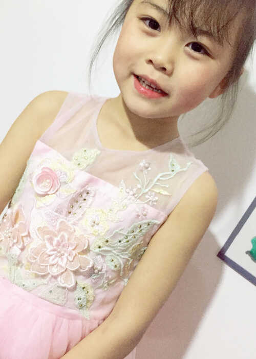 模特-