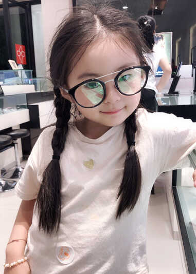模特-