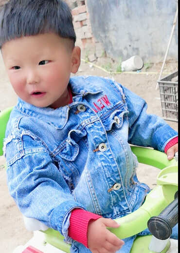 模特-