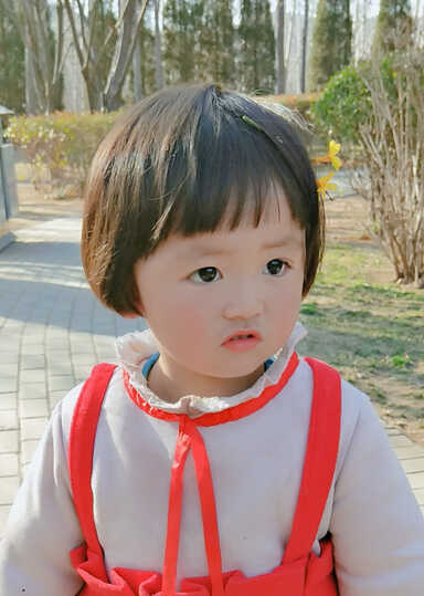 模特-