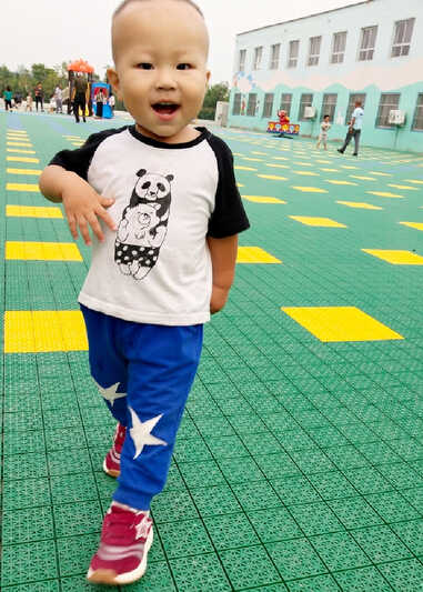 模特-