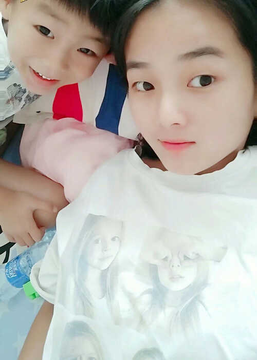 模特-