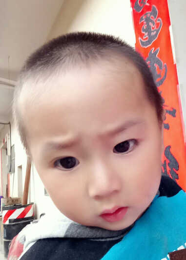 模特-