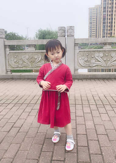 模特-