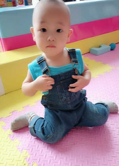 模特-