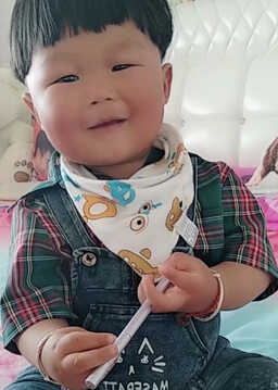 模特-