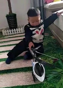 模特-
