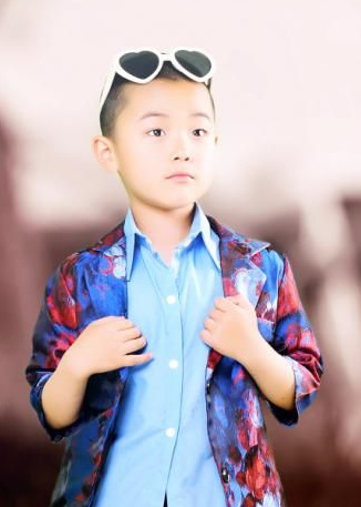 模特-