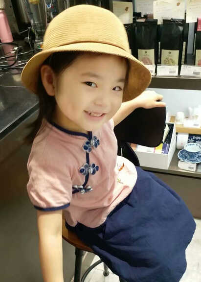 模特-