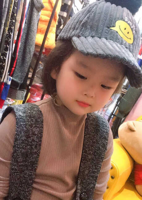模特-