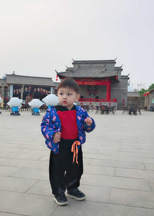 模特-