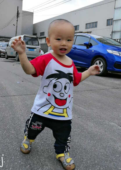模特-