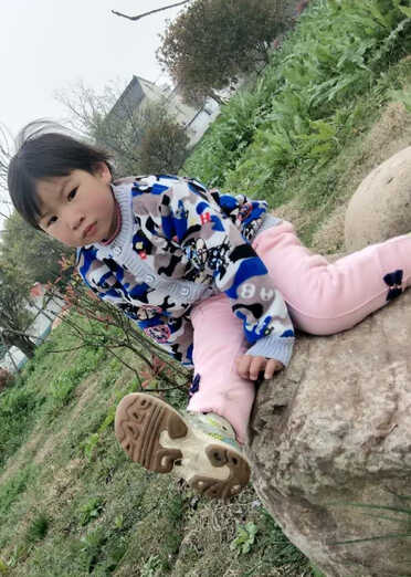 模特-