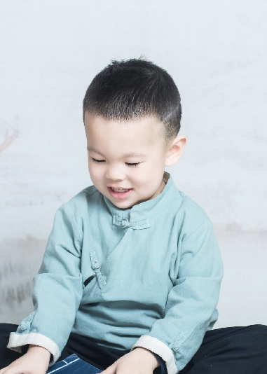 模特-