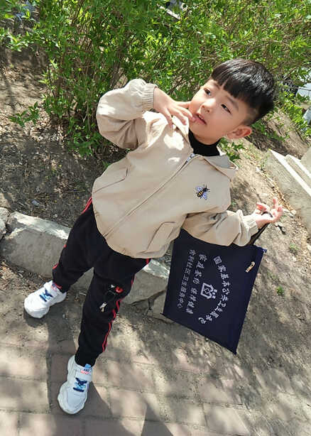 模特-