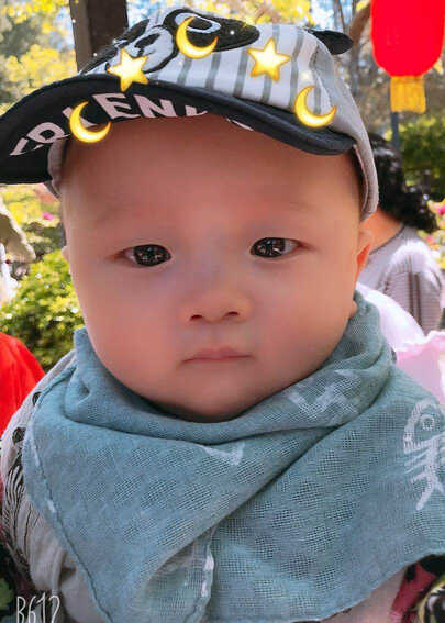 模特-