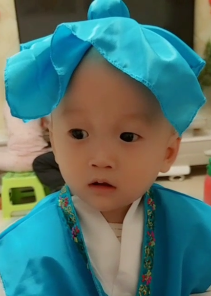 模特-