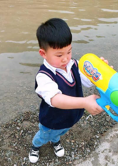 模特-
