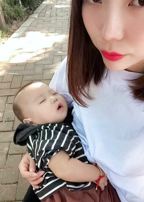模特-