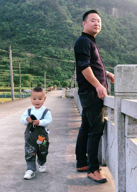 模特-