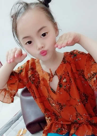 模特-