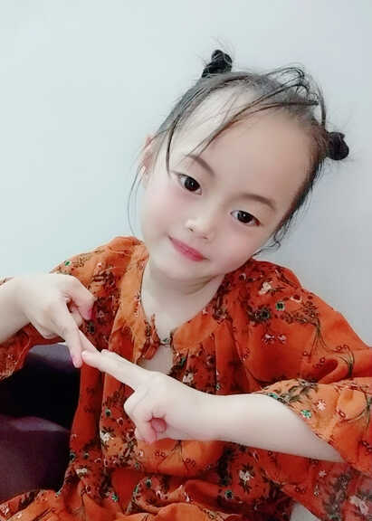 模特-