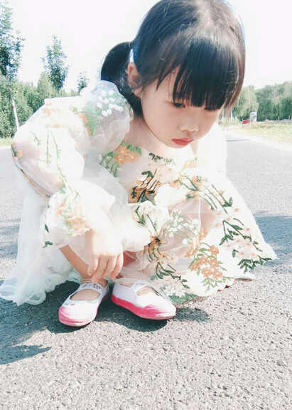模特-