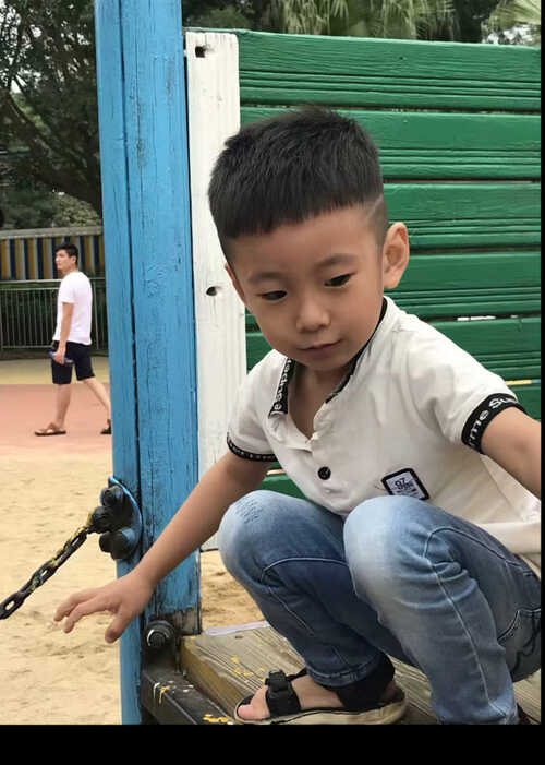 模特-