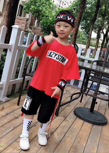模特-