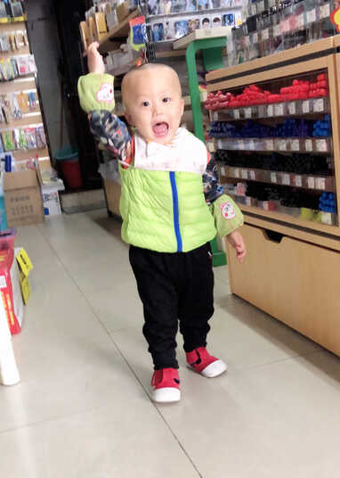 模特-