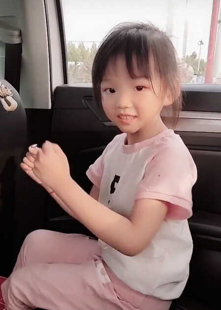 模特-