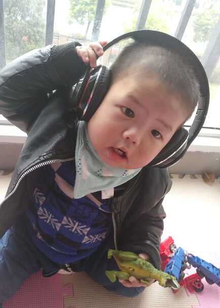 模特-