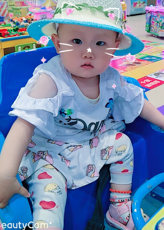 模特-
