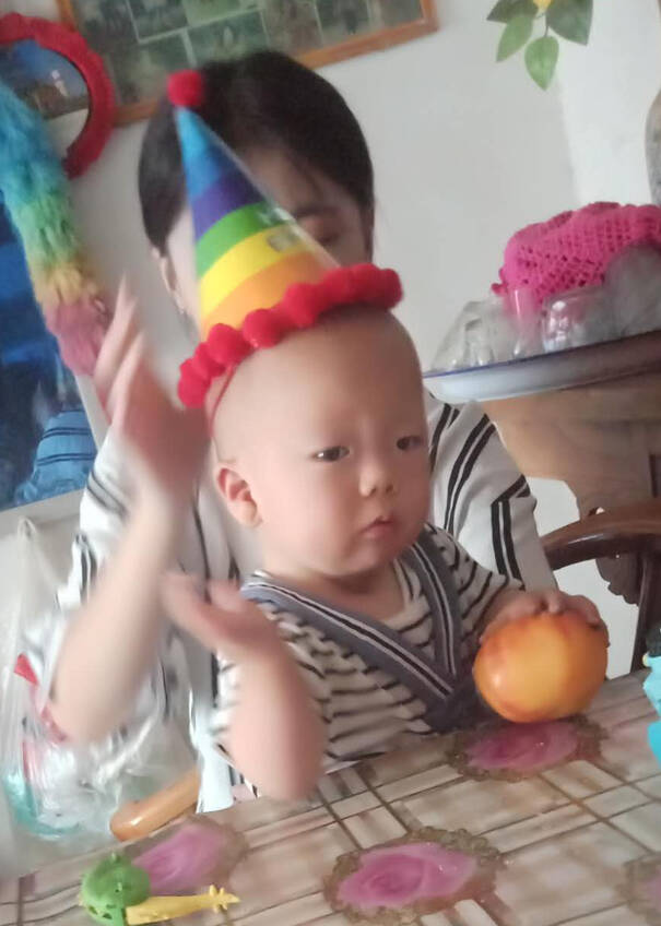 模特-