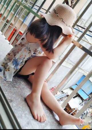 模特-