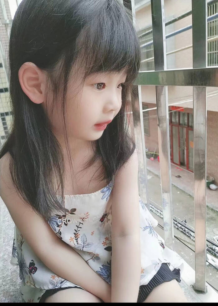 模特-