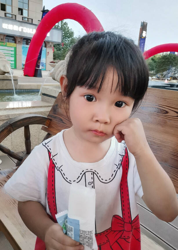 模特-