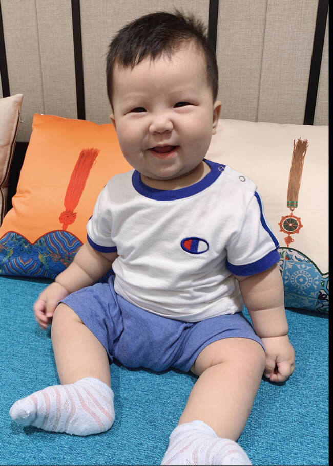 模特-