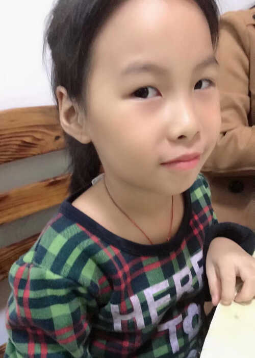 模特-