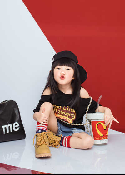 模特-